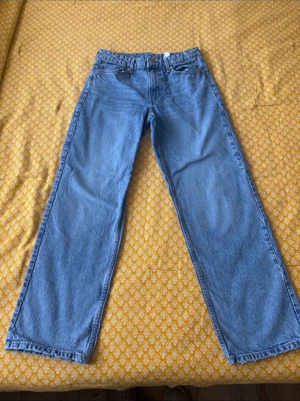 &Denim Women’s Baggy low waist Straight-Leg Jeans in Light Blue